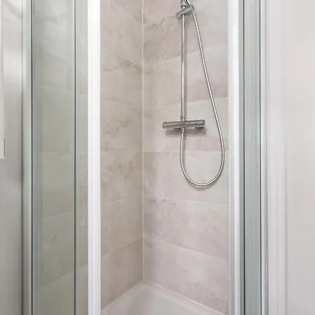 Bastin 公寓 瓦朗西纳